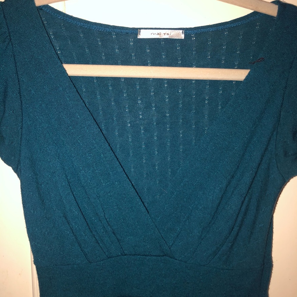 Short-sleeved knit dress